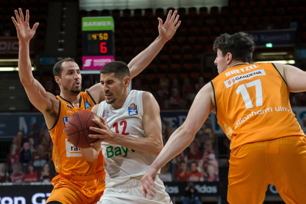 7人得分上 7人得分上